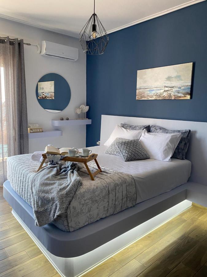 Seafront Kalamata Haven - Blue Luxury Suite エクステリア 写真