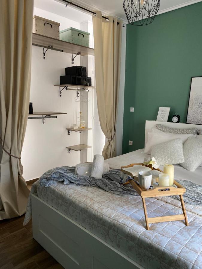 Seafront Kalamata Haven - Blue Luxury Suite エクステリア 写真